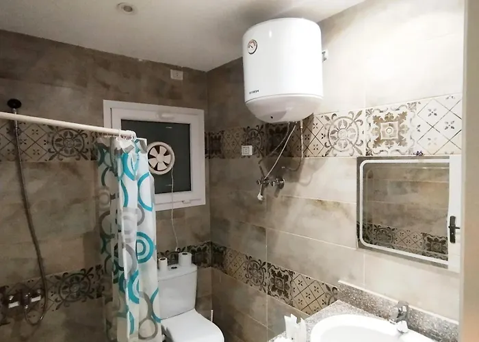 Hotel Selina Bay M